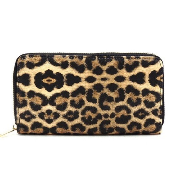 Elegant Leopard Print and Gold Satchel Set - Picture 2 of 8